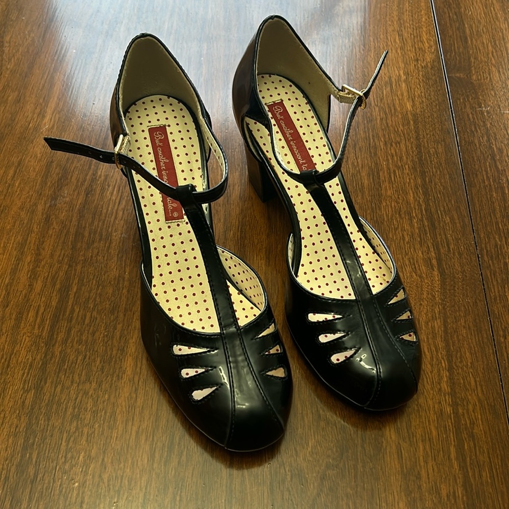 Black patent Mary Jane dance shoes size 8